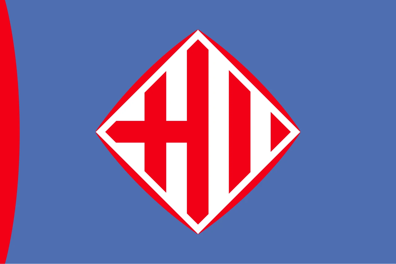 Bandera blava amb el rombe municipal vermell i blanc i un arc vermell junt al pal